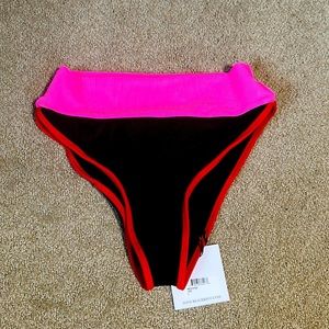 Emmy Bottom Lipstick Colorblock - L / Lipstick Colorblock - brand new with tags